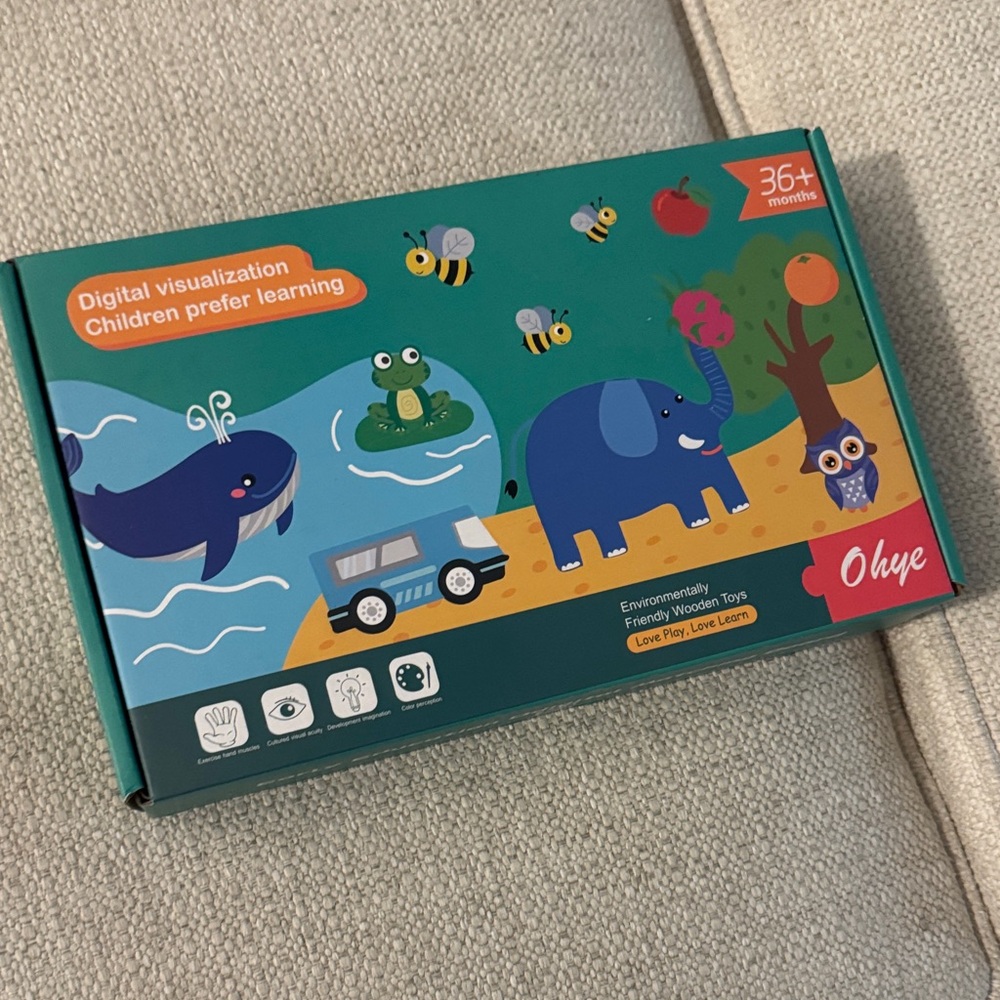 NEW Suwimut Wooden Counting Peg Board,